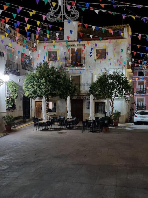 Ferienwohnung Casa Plaza Relleu Exterior foto